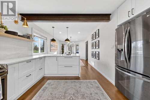 3 Jacqueline Boulevard, Hamilton, ON - Indoor Photo Showing Kitchen With Upgraded Kitchen