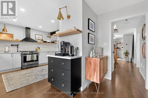 3 Jacqueline Boulevard, Hamilton, ON - Indoor Photo Showing Kitchen