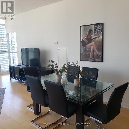 3308 - 65 Bremner Boulevard, Toronto, ON - Indoor Photo Showing Other Room