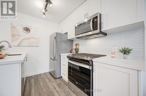 8 - 1479 O'Connor Drive, Toronto, ON - Indoor Photo Showing Kitchen