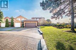 4284 SAWMILL VALLEY DRIVE  Mississauga, ON L5L 3M9