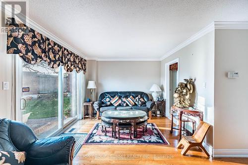 4284 Sawmill Valley Drive, Mississauga, ON - Indoor Photo Showing Other Room