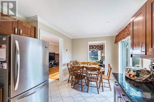 4284 Sawmill Valley Drive, Mississauga, ON - Indoor Photo Showing Dining Room