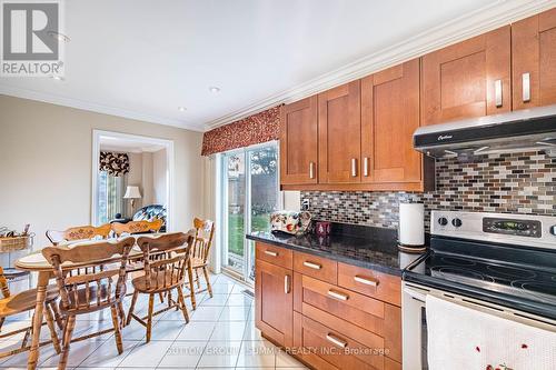 4284 Sawmill Valley Drive, Mississauga, ON - Indoor Photo Showing Other Room