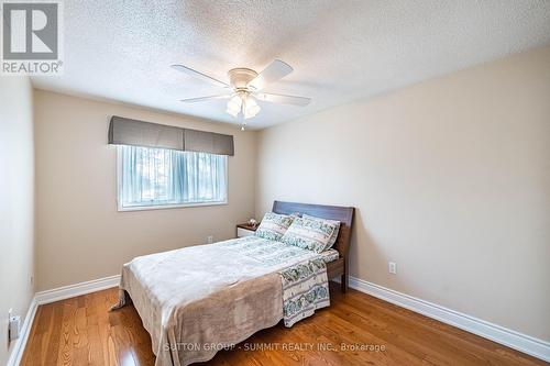4284 Sawmill Valley Drive, Mississauga, ON - Indoor Photo Showing Bedroom