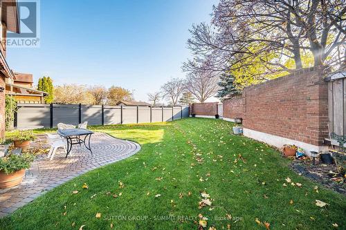 4284 Sawmill Valley Drive, Mississauga, ON - Outdoor