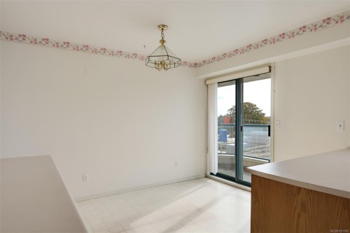 405-1063 Southgate St, Victoria, BC - Indoor Photo Showing Other Room