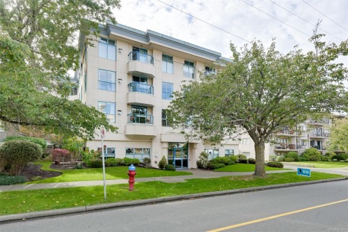 405-1063 Southgate St, Victoria, BC - Outdoor With Facade
