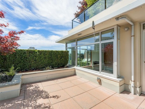 N609-737 Humboldt St, Victoria, BC - Outdoor With Exterior