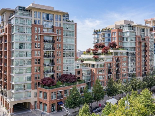 N609-737 Humboldt St, Victoria, BC - Outdoor With Facade