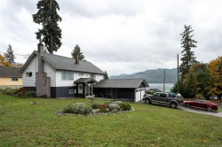 10654 Youbou Rd  Youbou, BC V0R 3E1