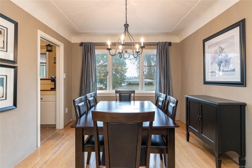 1465 Derby Rd, Saanich, BC 