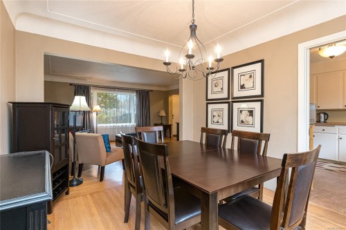 1465 Derby Rd, Saanich, BC 