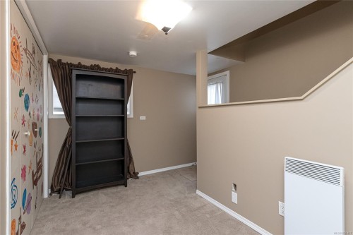 1465 Derby Rd, Saanich, BC 