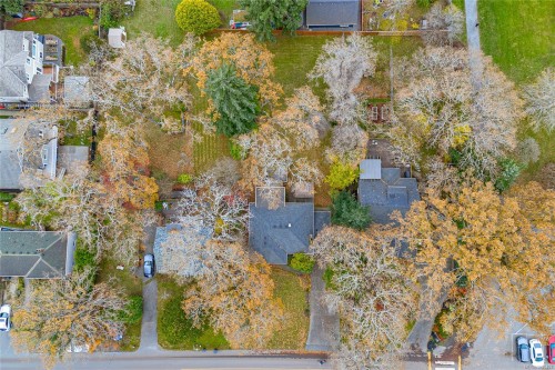 1465 Derby Rd, Saanich, BC 