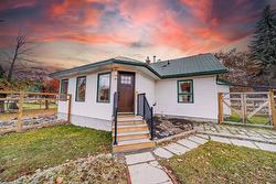 38 101st Avenue  Kimberley, BC V1A 1A3