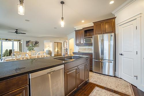 2584 Lucinde Road, West Kelowna, BC - Indoor Photo Showing Kitchen With Double Sink