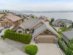 2584 Lucinde Road  West Kelowna, BC V1Z 4B1