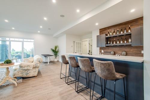 2584 Lucinde Road, West Kelowna, BC - Indoor Photo Showing Dining Room