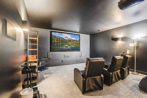 2584 Lucinde Road, West Kelowna, BC - Indoor Photo Showing Other Room