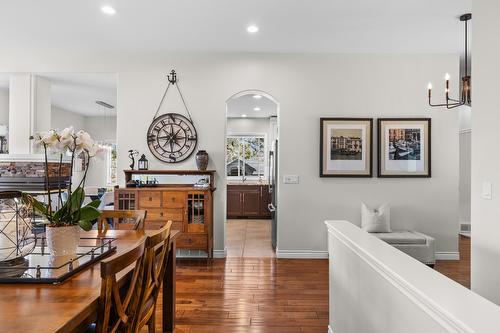 3917 Gallaghers Circle, Kelowna, BC - Indoor Photo Showing Dining Room