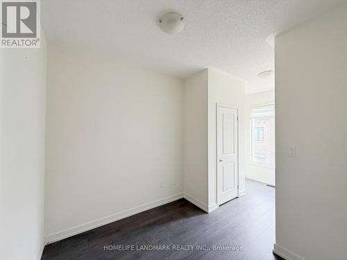 172 Squire Crescent, Oakville, ON - Indoor Photo Showing Other Room