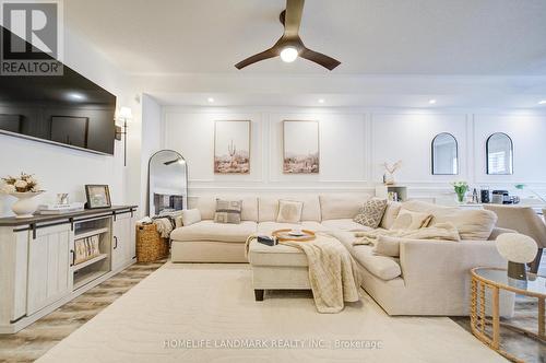 71 - 2435 Greenwich Drive, Oakville, ON - Indoor Photo Showing Other Room