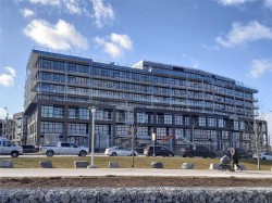 201-60 George Butchart Drive  Toronto, ON M3K 0E1