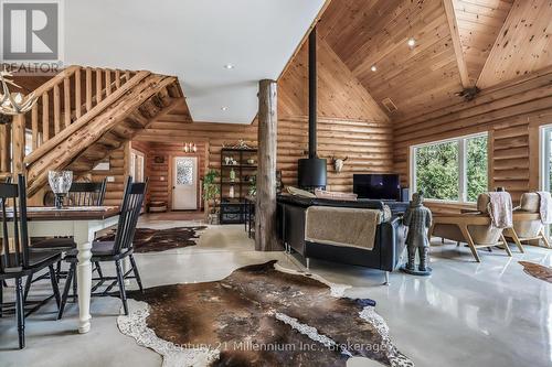 382 Alice Street, Saugeen Shores, ON - Indoor Photo Showing Other Room