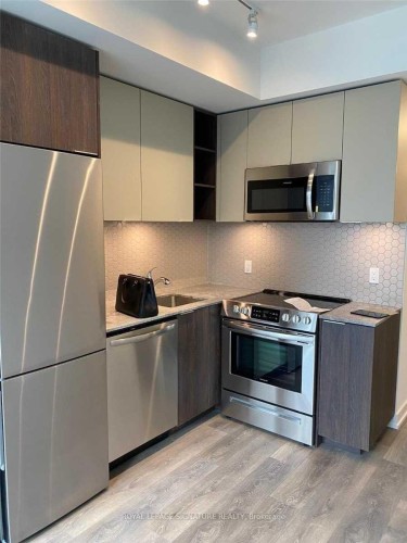 1504-30 Ordnance Street, Toronto, ON - Indoor Photo Showing Kitchen With Upgraded Kitchen