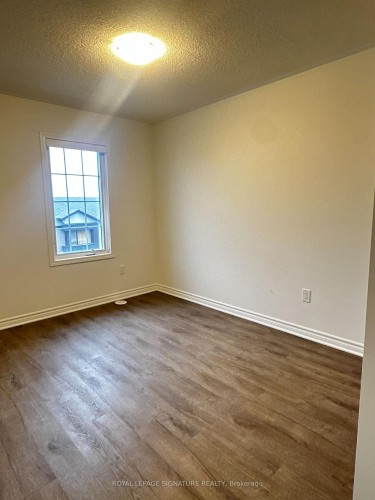 11-1259 Lily Crescent, Milton, ON - Indoor Photo Showing Other Room