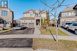 13 CHINZAN WAY SW  Brampton, ON L6X 0W6