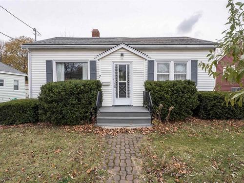 7 Faulkner Street, Harbourview, NS 