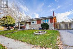 57 KILBRIDE ROAD  Toronto, ON M1J 1X6