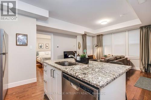 Unit 1 - 222 Argyle Avenue, Ottawa, ON - Indoor Photo Showing Kitchen With Upgraded Kitchen