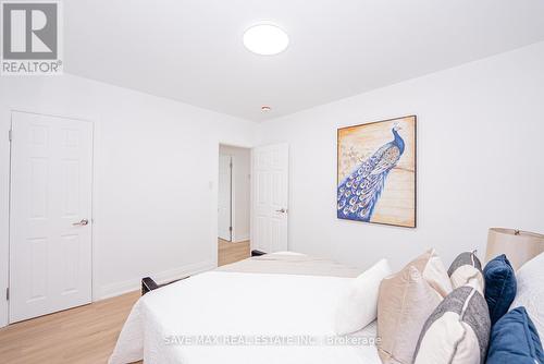 248 West 18Th Street, Hamilton, ON - Indoor Photo Showing Bedroom
