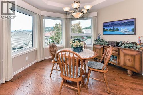 4400 Gallaghers Drive E Unit# 14, Kelowna, BC - Indoor Photo Showing Dining Room