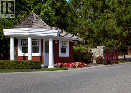 4400 Gallaghers Drive E Unit# 14, Kelowna, BC - Outdoor