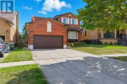 40 GATESTONE DRIVE  Hamilton, ON L8J 2P4