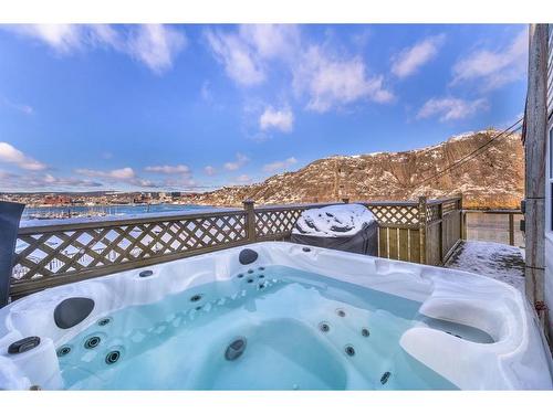 52 Fort Amherst Road, St John'S, NL 