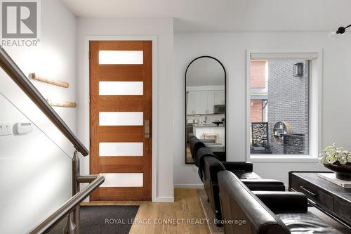 Th3 - 126 Spadina Road, Toronto, ON - Indoor Photo Showing Other Room