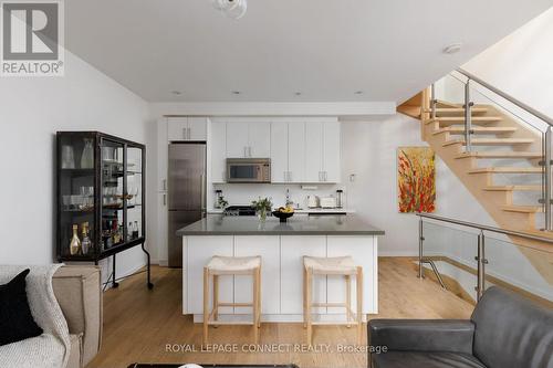 Th3 - 126 Spadina Road, Toronto, ON - Indoor Photo Showing Kitchen