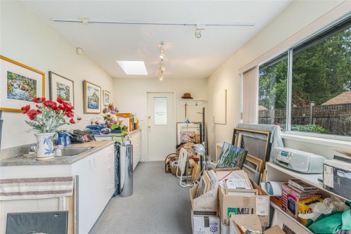 637 Pine St, Qualicum Beach, BC 