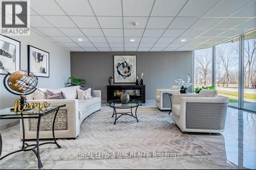 201 - 81 Scott Street, St. Catharines (Lakeport), ON - Indoor Photo Showing Other Room