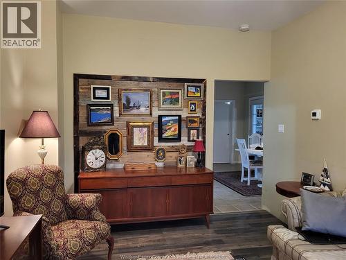 263 Delaware Avenue, Chatham, ON - Indoor Photo Showing Other Room