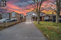 234 MANSE ROAD  Toronto, ON M1E 3V4