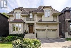 135 FLORENCE AVENUE  Toronto, ON M2N 1G2