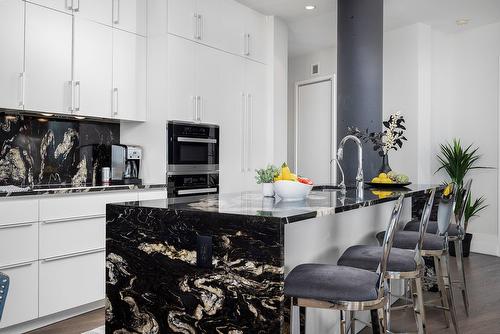 Cuisine - Ph201-275 Rue Étienne-Lavoie, Laval (Sainte-Dorothée), QC - Indoor