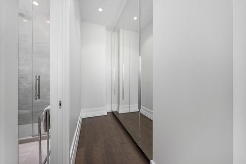 Corridor - Ph201-275 Rue Étienne-Lavoie, Laval (Sainte-Dorothée), QC - Indoor Photo Showing Other Room