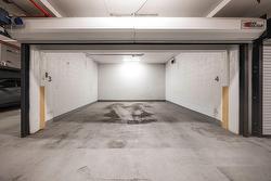 Garage - 